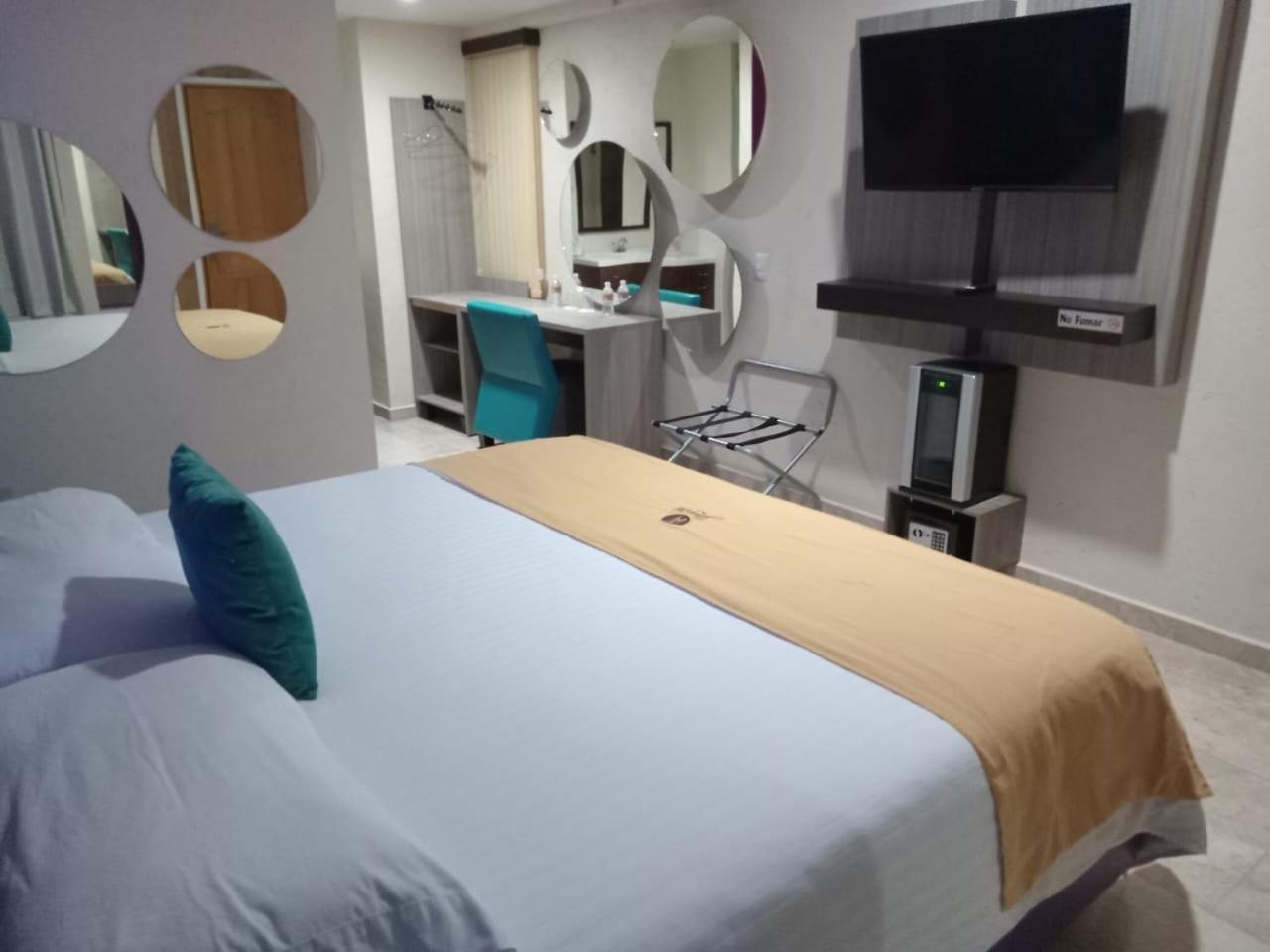 Hotel Yahalis Jilotepec de Abasolo Eksteriør bilde