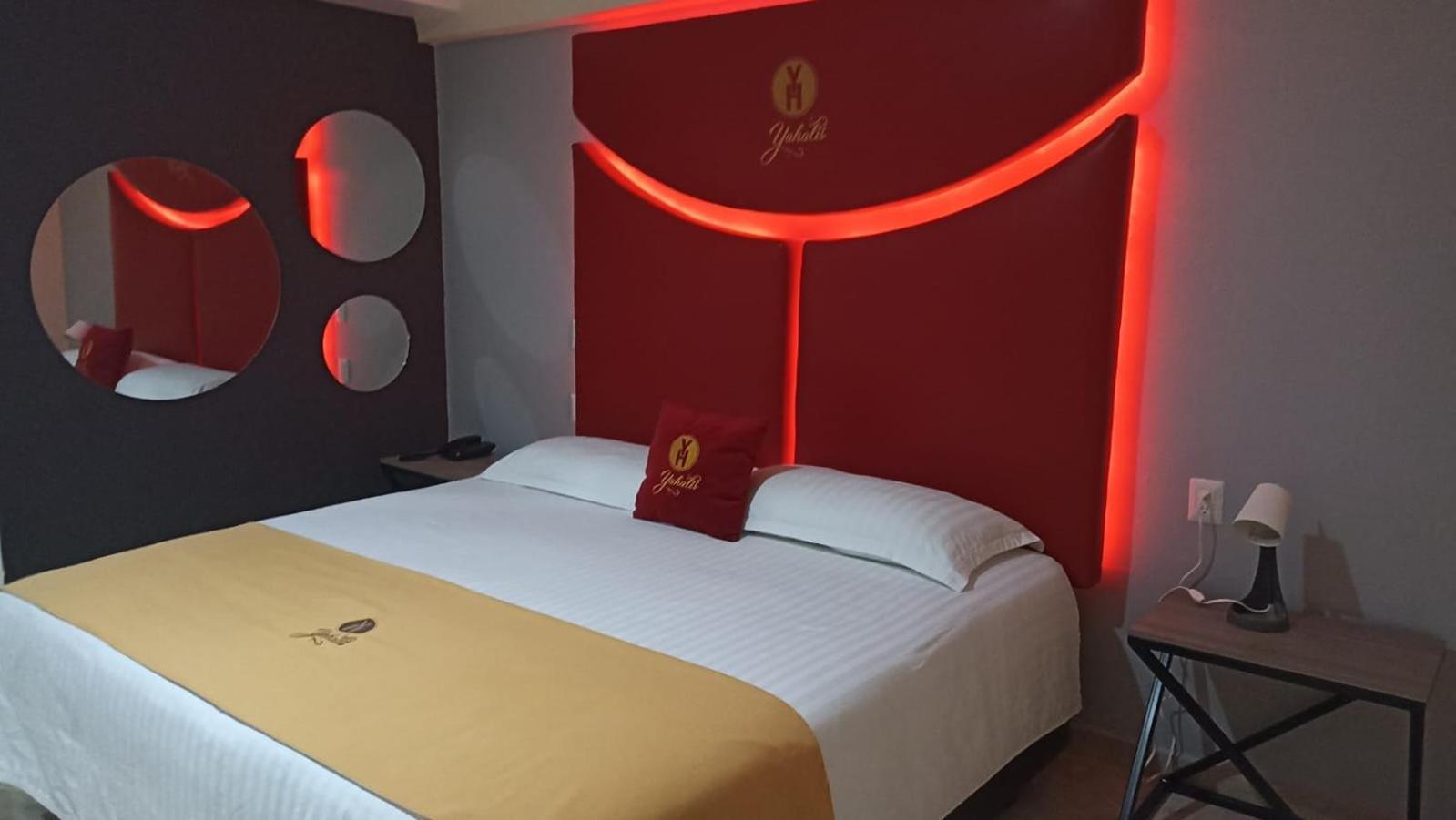 Hotel Yahalis Jilotepec de Abasolo Eksteriør bilde